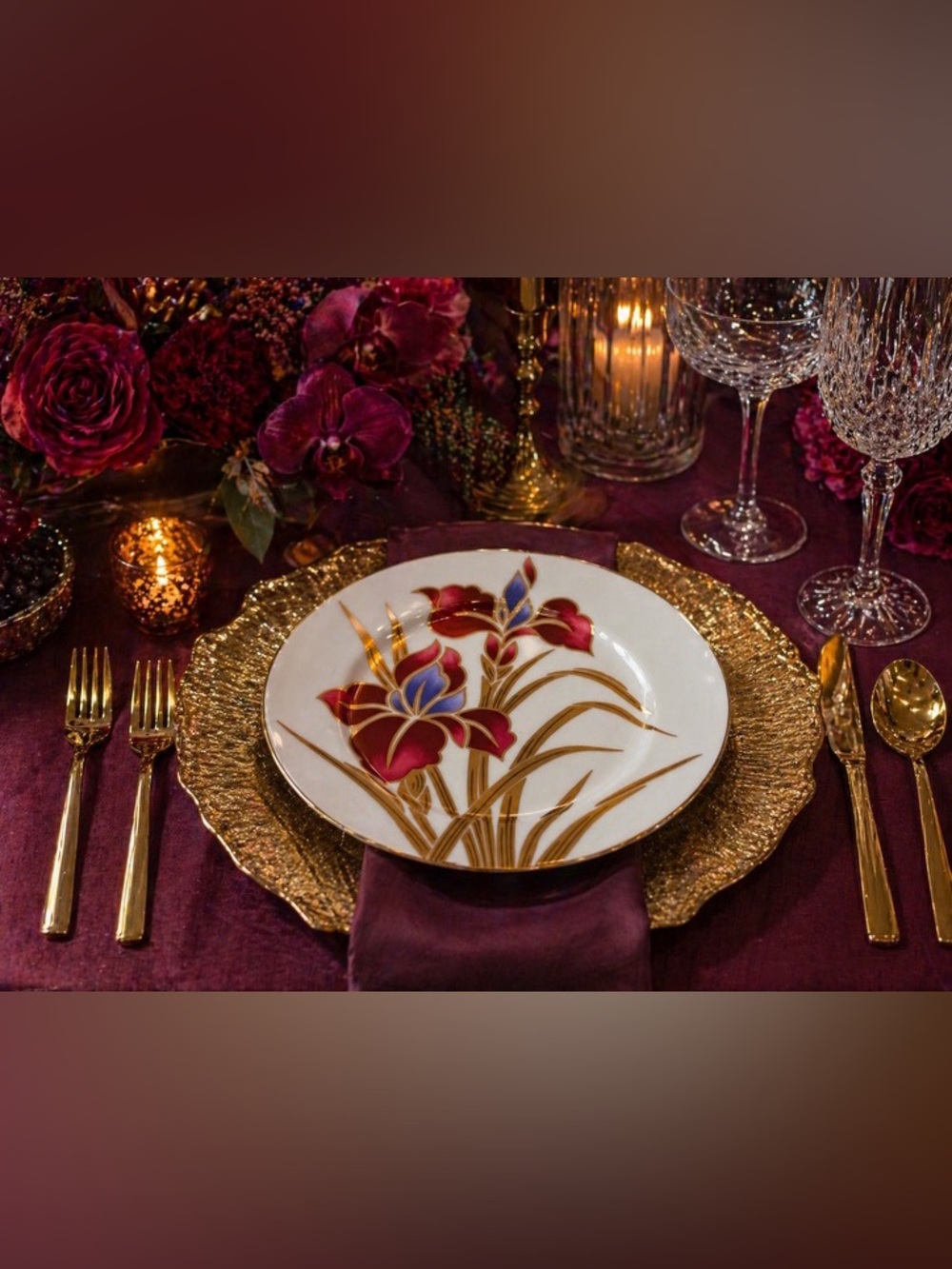 Vintage Fitz and Floyd "Iris Burgundy" Salad / Dessert Plates EUC - Picture 6 of 10